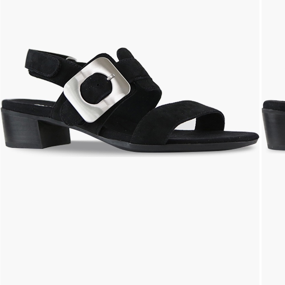 Munro Black and Silver Sandals with Low Block Heel